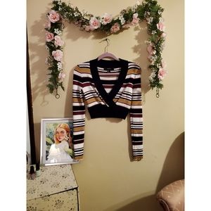SOLD ! Forever 21 Crop Top LongSleeve